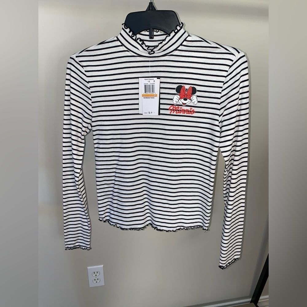 Juniors Minnie Mouse Graphic-Print Top